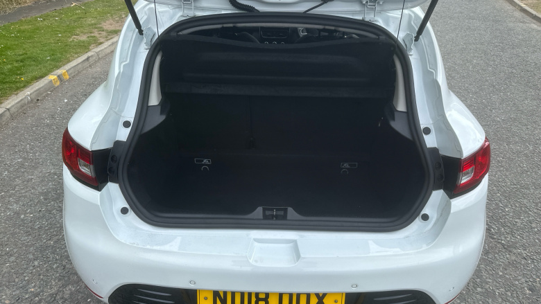 Renault Clio 0.9 TCE 90 Iconic 5dr Petrol Hatchback